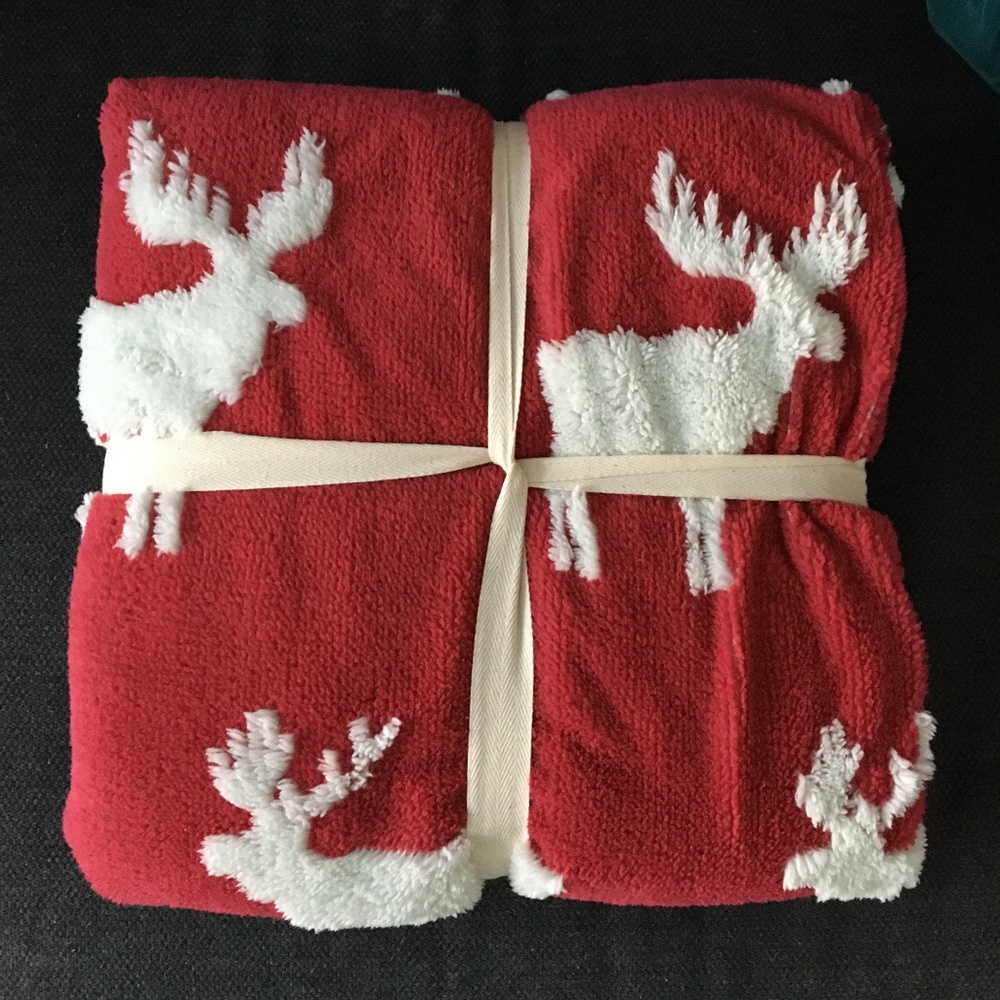 Red fleece blanket